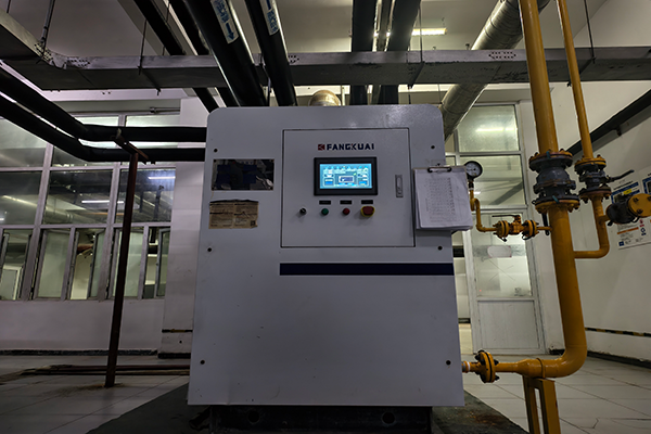 石家庄某酒店管理公司使用方快锅炉两台燃气热水锅炉