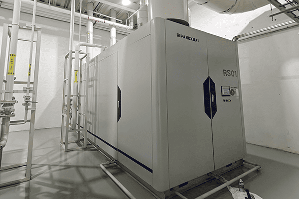 赣州某家居公司使用方快锅炉的一台2吨燃气真空热水锅炉